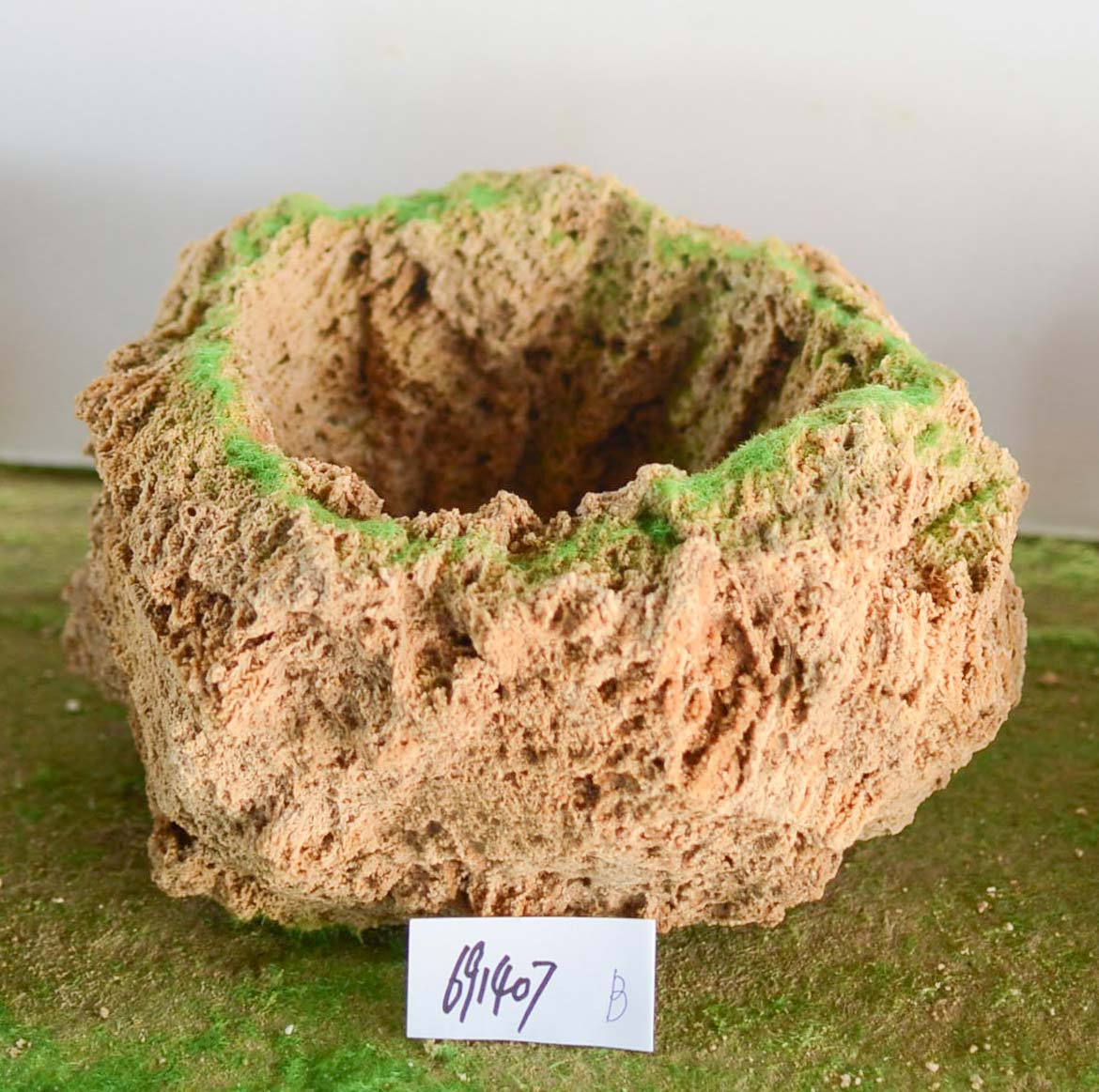 691407